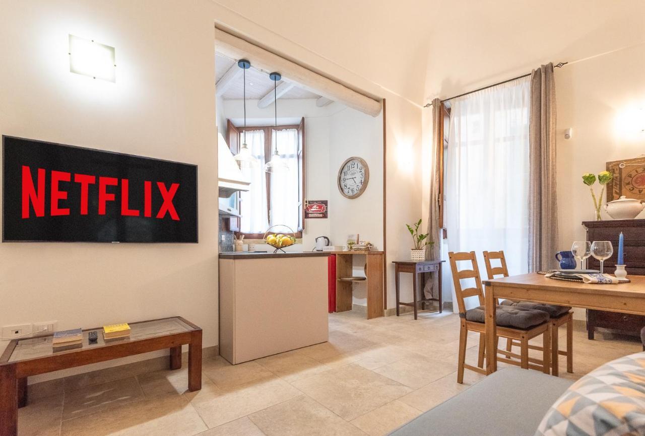 Rubichi 6 - Old Town Apartment Sit Лечче Екстер'єр фото